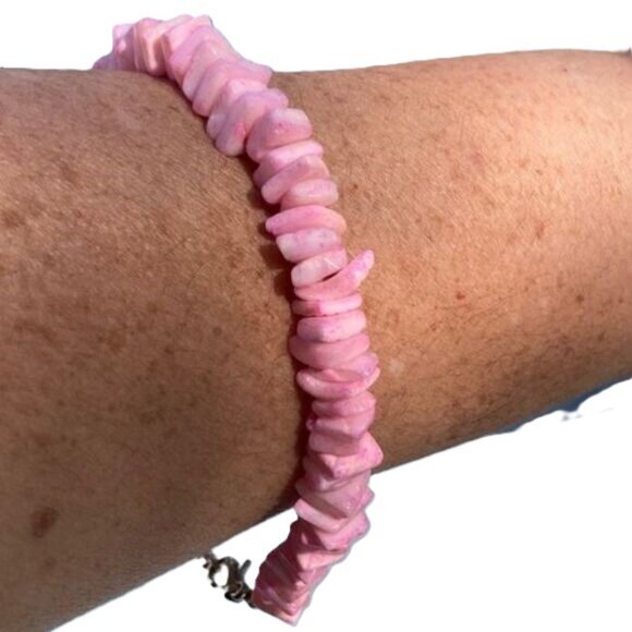 PUKA SHELL Pink Bracelet Metal Clasp Closure Unisex Men Women 9 inches - Picture 1 of 7